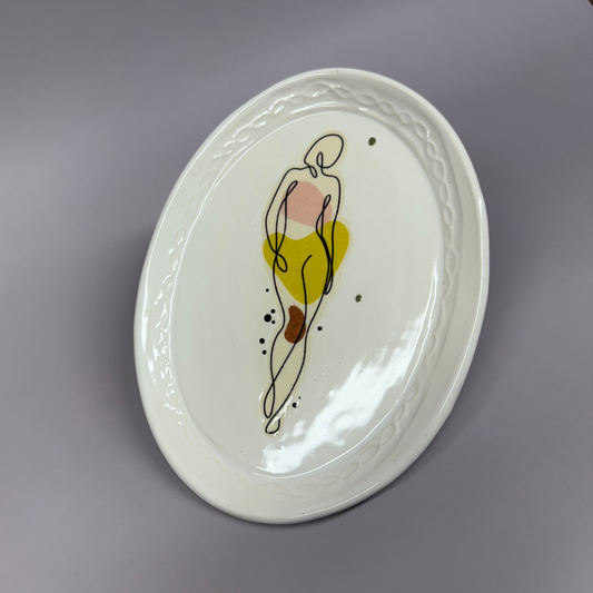 Oval Woman Plate