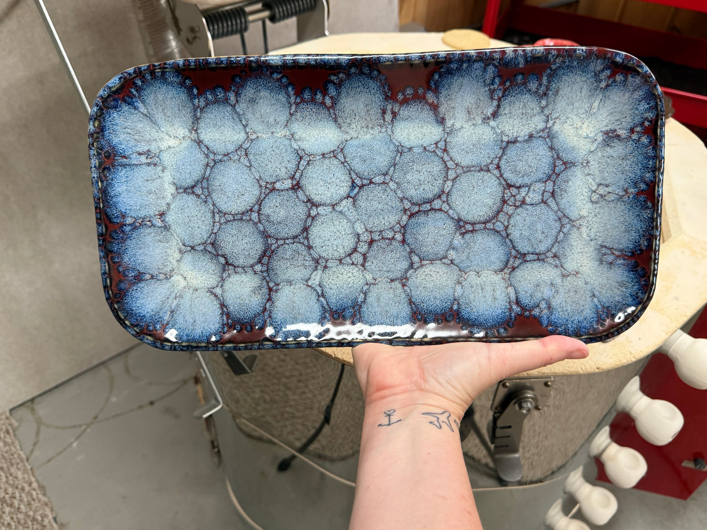 Large tray