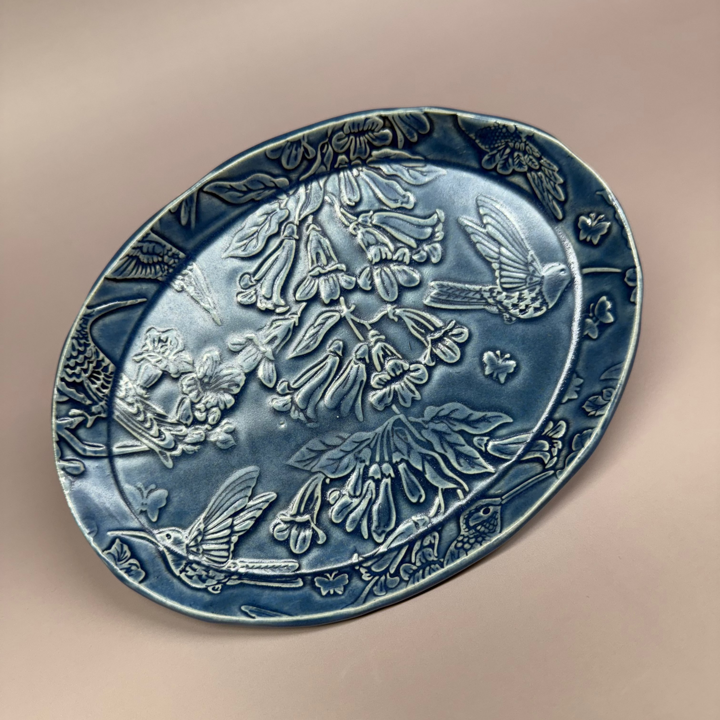 Oval Hummingbird Plate